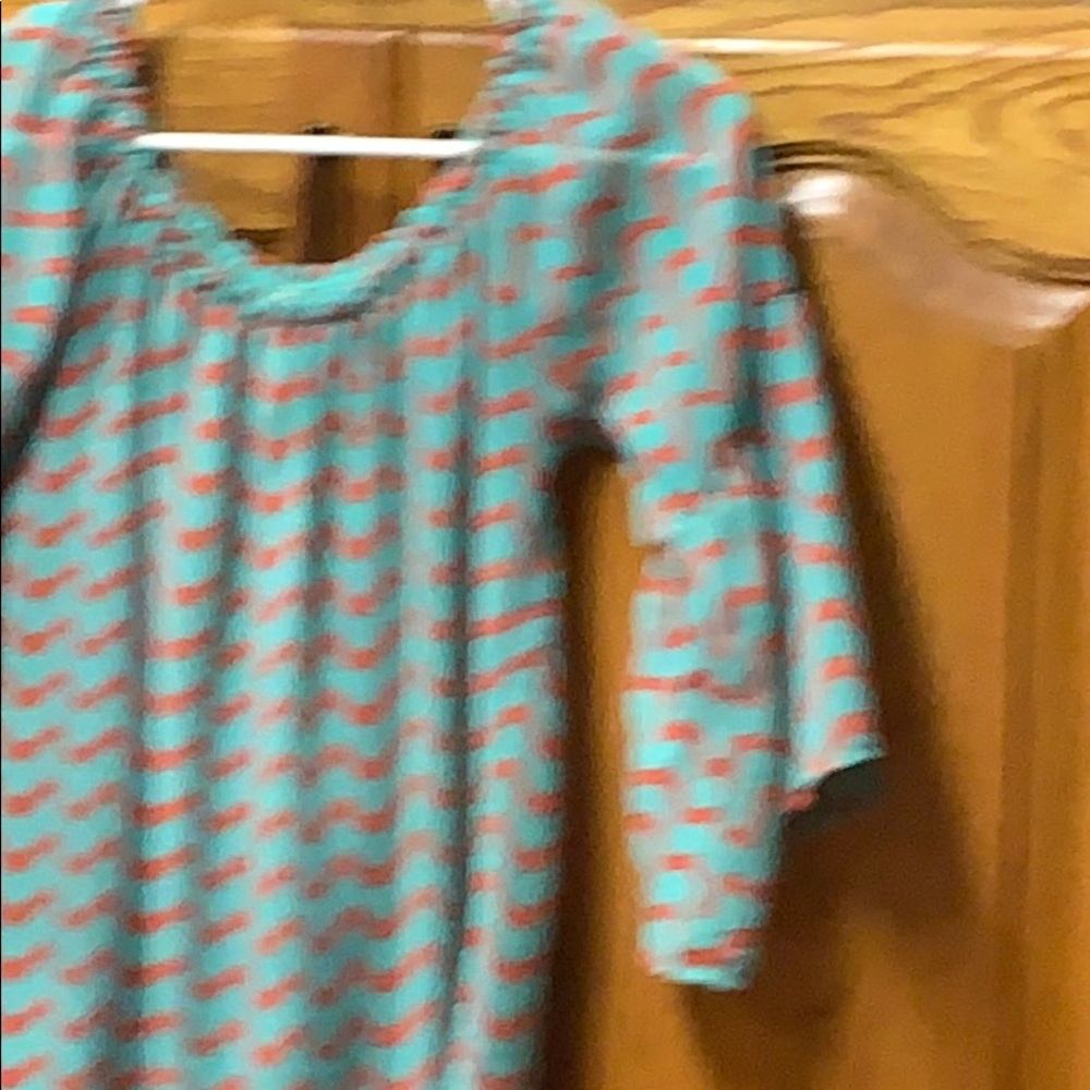 Chevron top - Picture 2 of 3